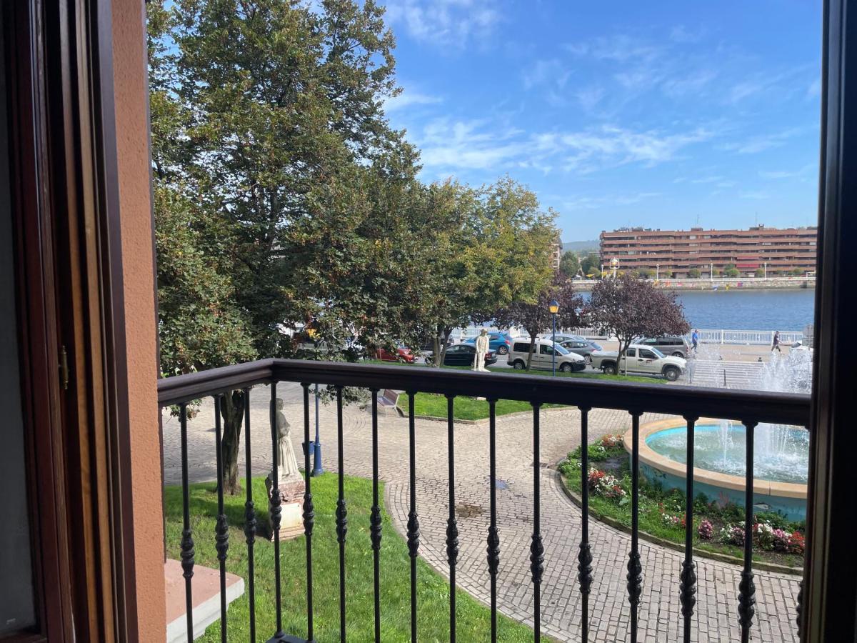 River Suite Apartment Portugalete Exteriör bild